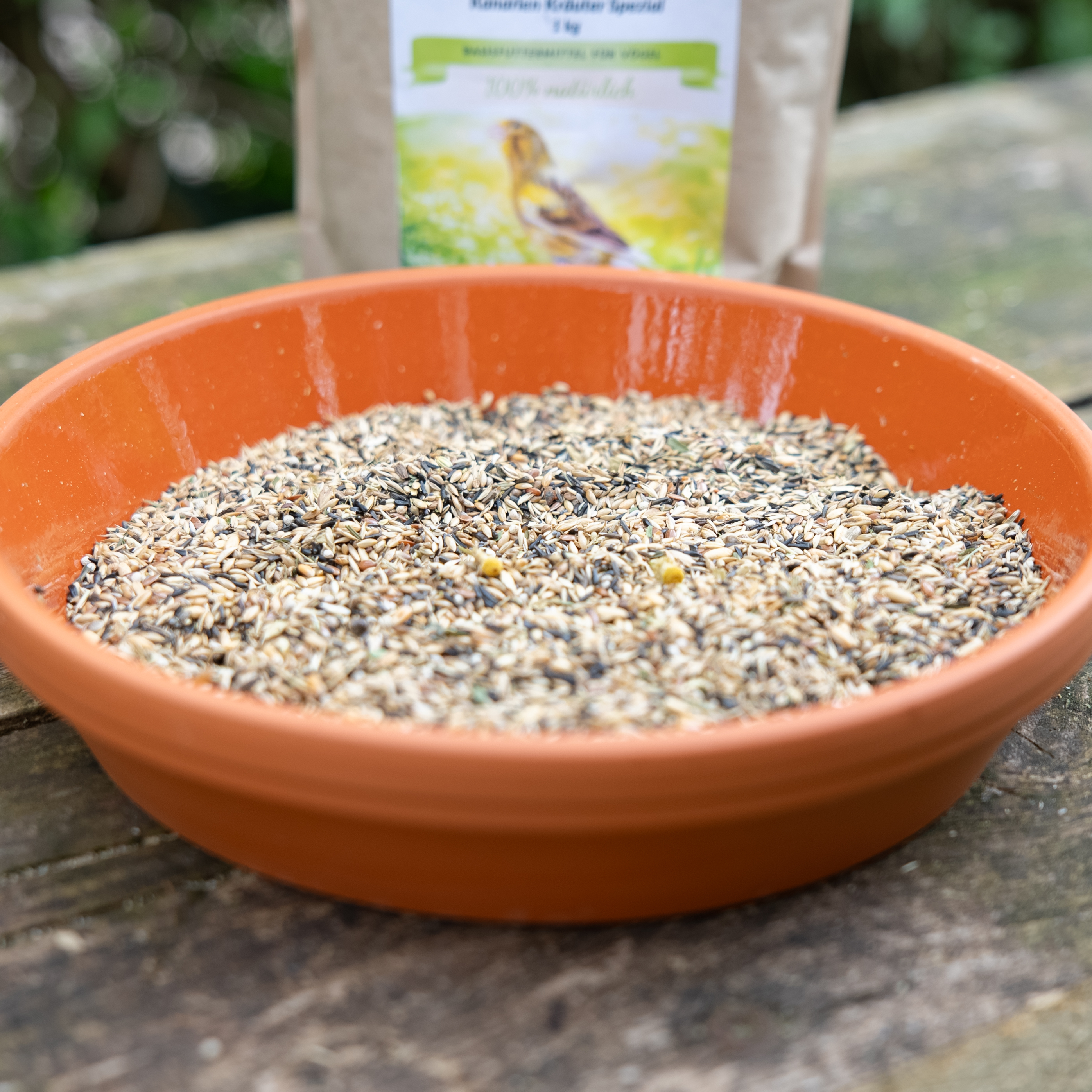 kanrien_kraeuter_spezial_kanarienfutter_koernerbude4