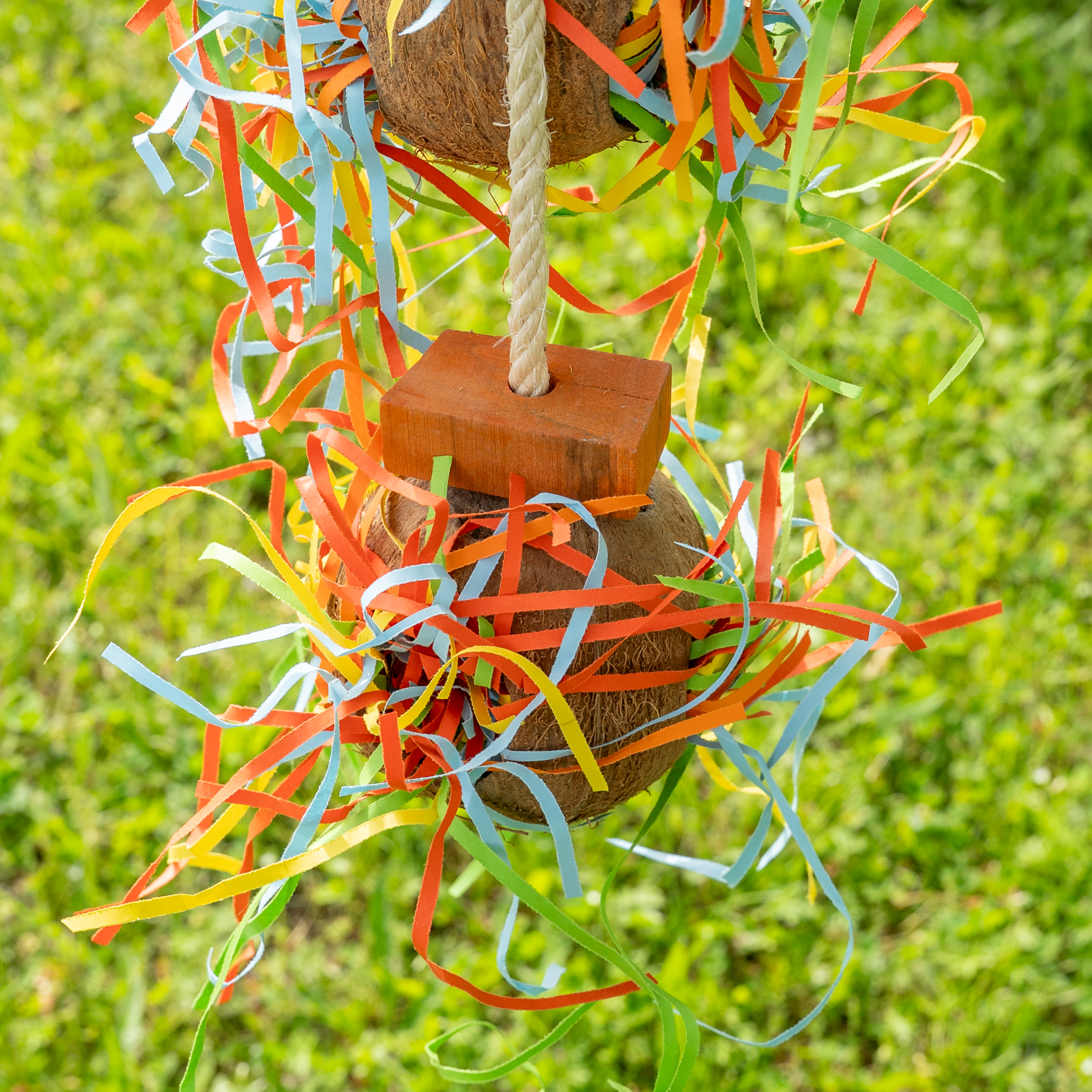 3er Cocosnuss Versteck zur Futtersuche an Sisalseilen