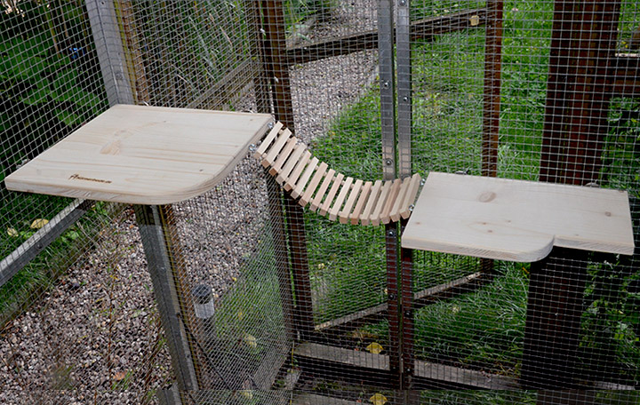 bretter_mit_haengeleiter